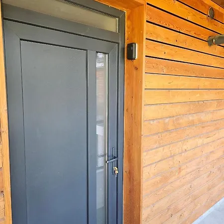 Apartament Paja *